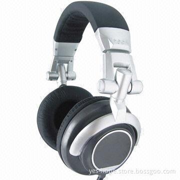 Well Design Professional Headphone, Manufacturer with Cheapest Price